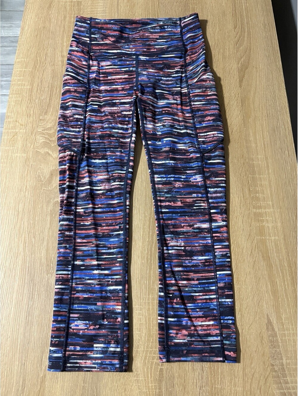 Lululemon Speed Up Crop 21" Hinshu Alpine White Multi Stripe Legging Size 2